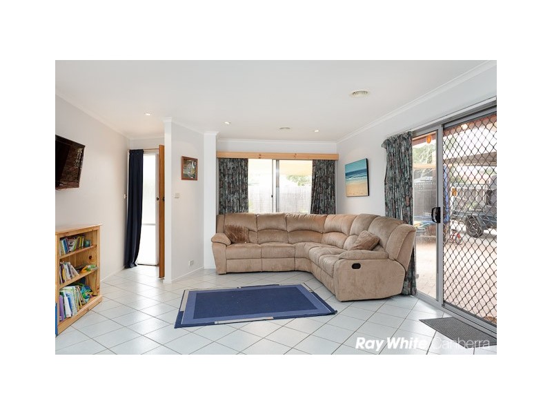 8 Yarrawonga Street, Ngunnawal ACT 2913
