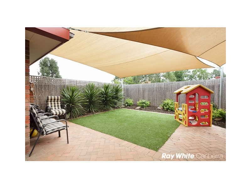 8 Yarrawonga Street, Ngunnawal ACT 2913