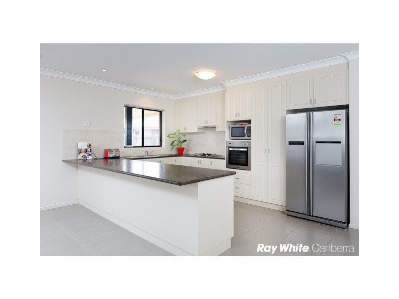 18 Grimstone Place, Franklin ACT 2913