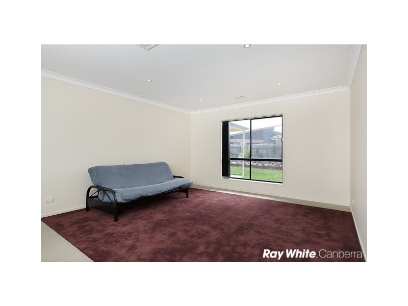 18 Grimstone Place, Franklin ACT 2913