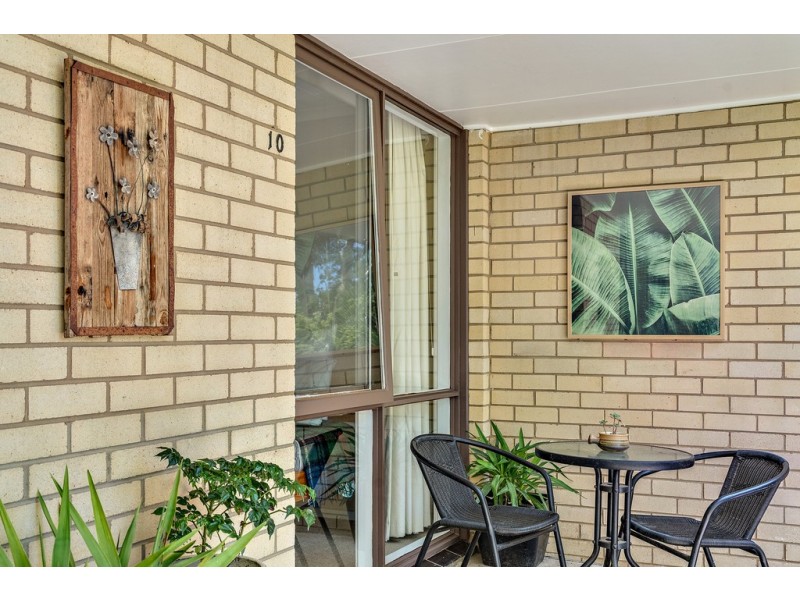 10 Teague Street, Cook ACT 2614