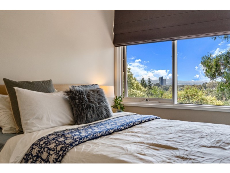 10 Teague Street, Cook ACT 2614