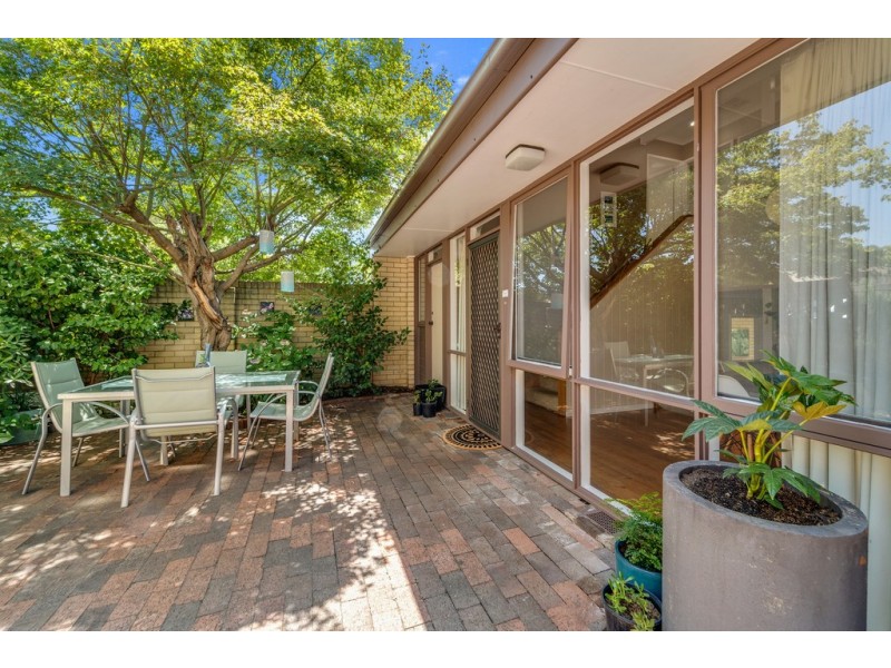 10 Teague Street, Cook ACT 2614
