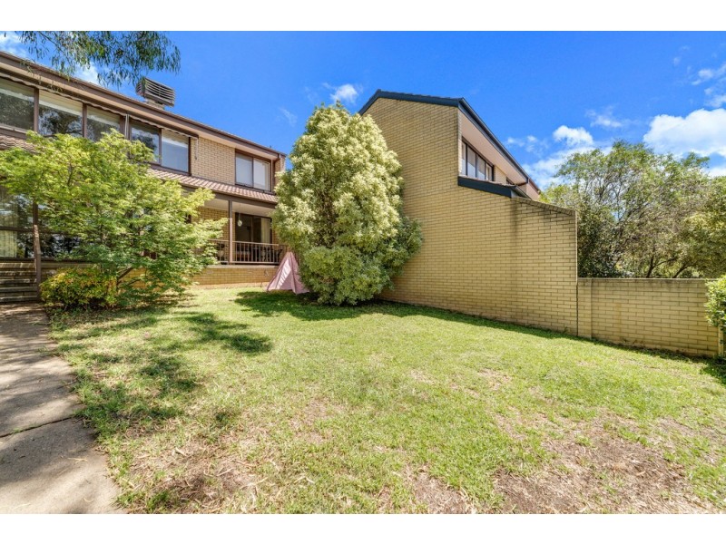 10 Teague Street, Cook ACT 2614