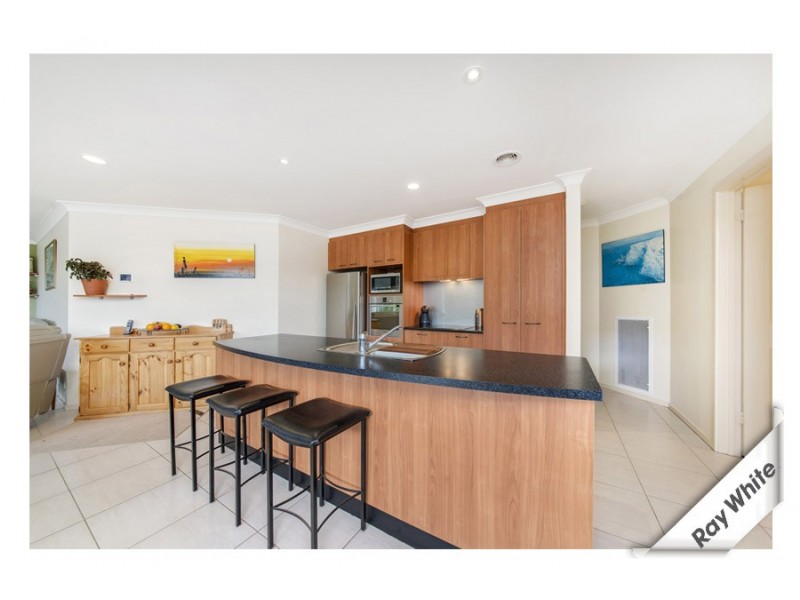 32 Henry Sutton Circuit, Dunlop ACT 2615