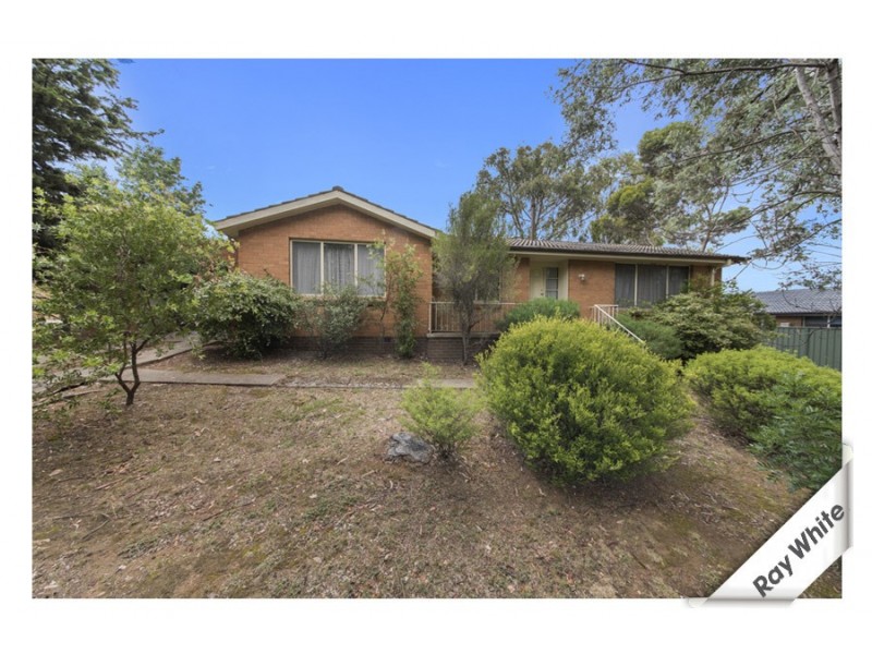 51 Osburn Drive, Macgregor ACT 2615