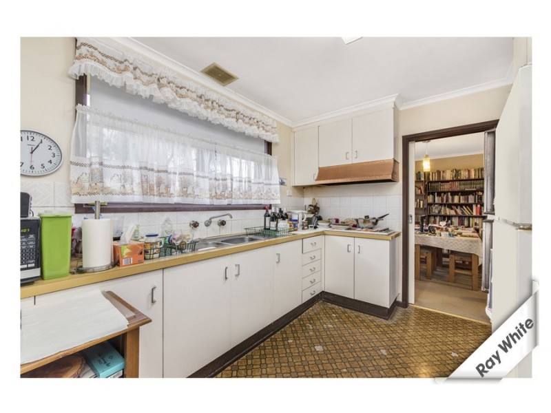 51 Osburn Drive, Macgregor ACT 2615