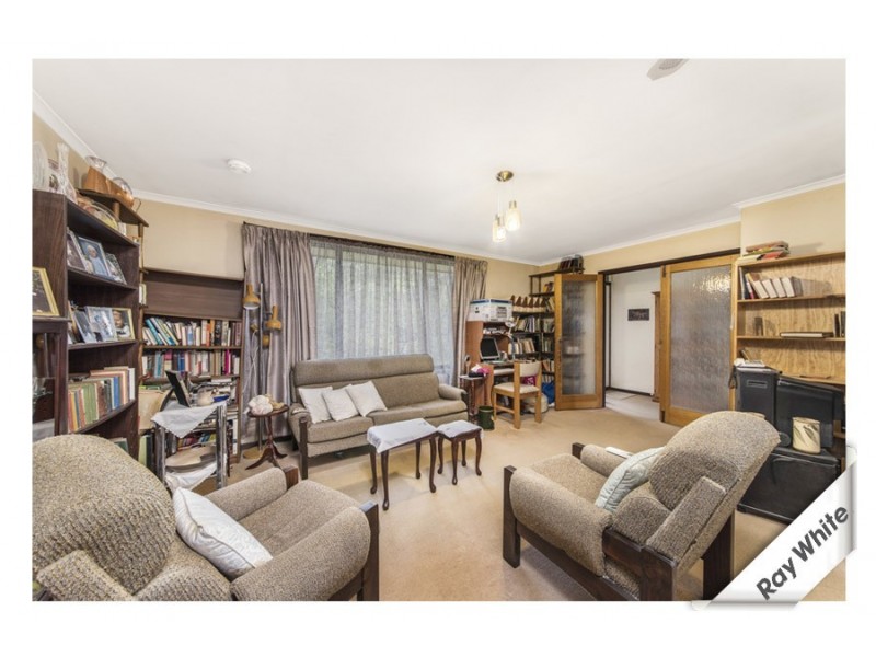 51 Osburn Drive, Macgregor ACT 2615