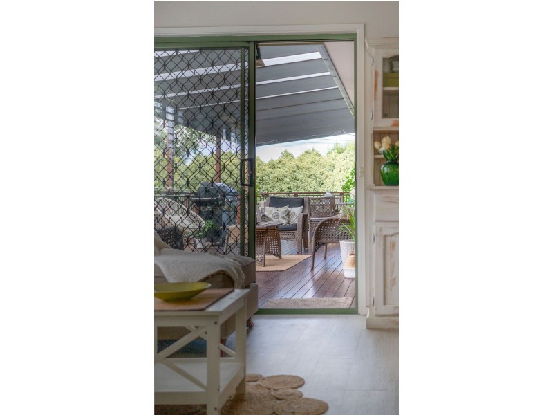 13 Davis Street, Weetangera ACT 2614