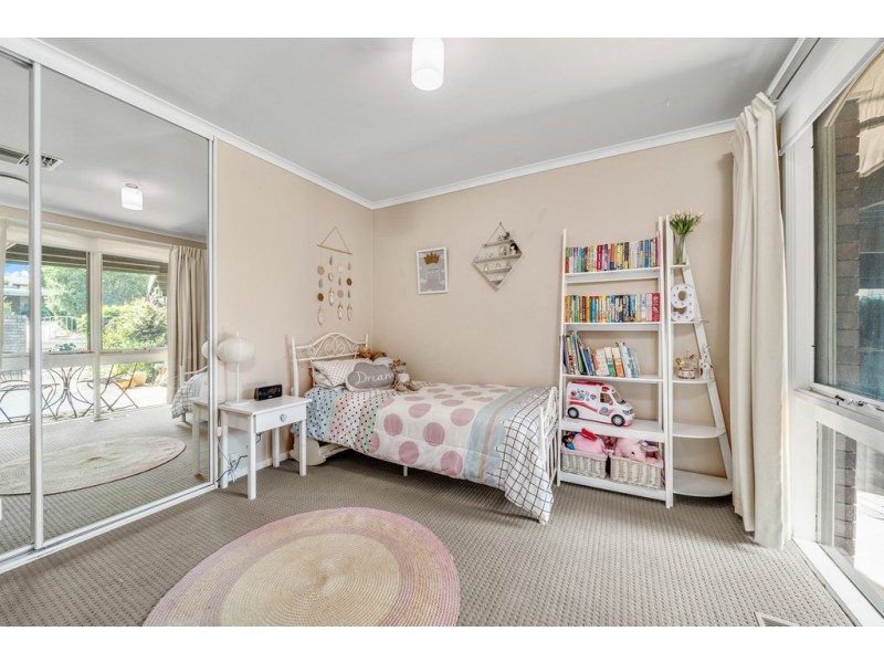 13 Davis Street, Weetangera ACT 2614