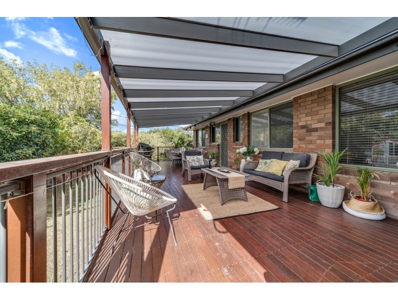 13 Davis Street, Weetangera ACT 2614