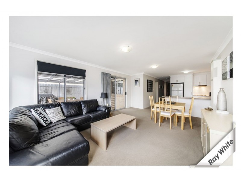 34 Clyde Finlay Street, Macgregor ACT 2615