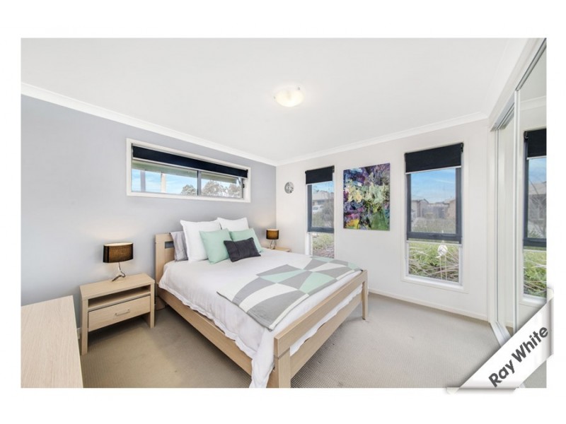 34 Clyde Finlay Street, Macgregor ACT 2615