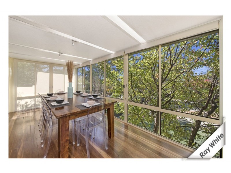 18 Bathurst Place, Macquarie ACT 2614