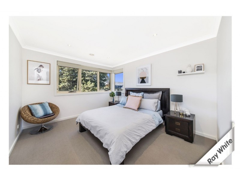 18 Bathurst Place, Macquarie ACT 2614