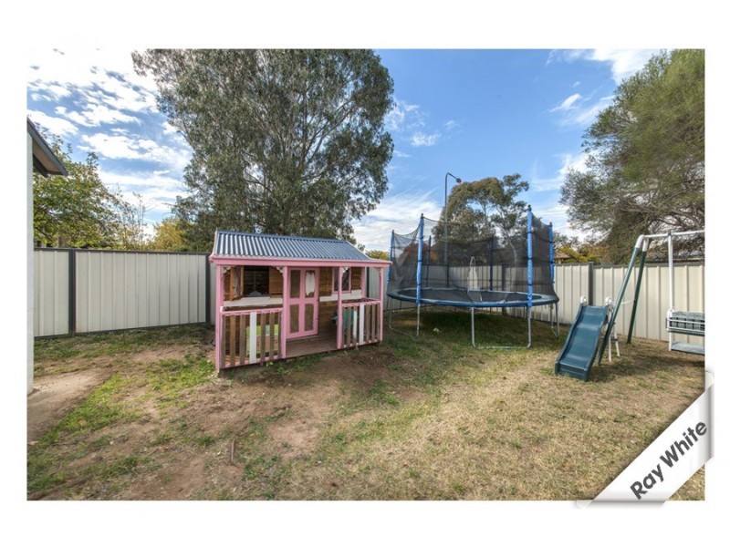 4 Moulder Court, Charnwood ACT 2615