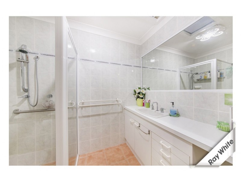 18 McGowen Close, Spence ACT 2615