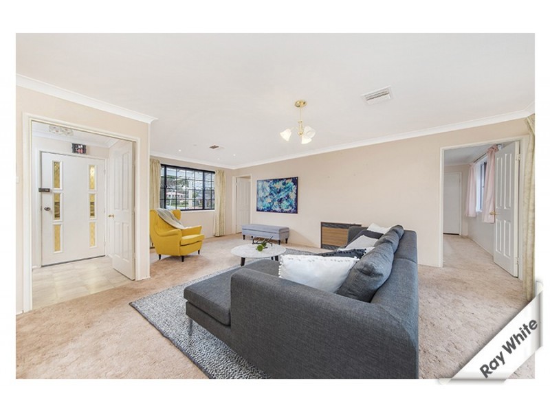 30 Diamantina Crescent, Kaleen ACT 2617