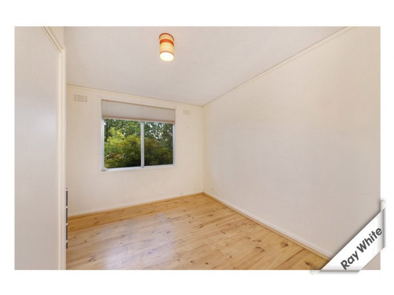 16 Biraban Place, Macquarie ACT 2614