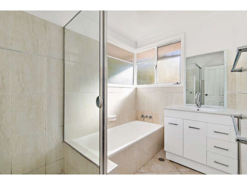 38 Lambrigg Street, Farrer ACT 2607
