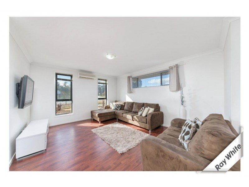 3 Keaney street, Macgregor ACT 2615
