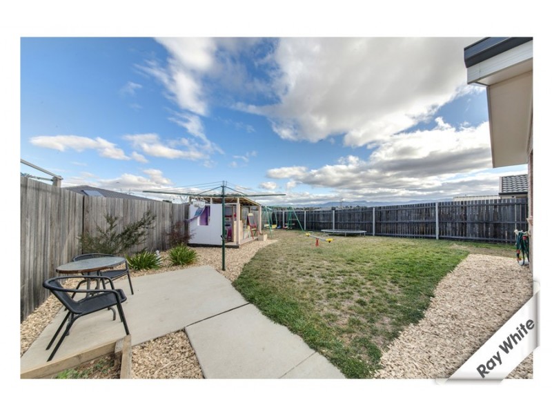 3 Keaney street, Macgregor ACT 2615