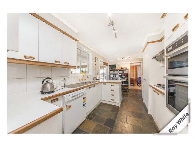 33 Mockridge Crescent, Holt ACT 2615