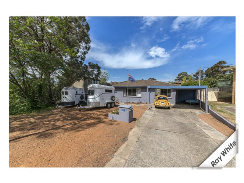 33 Mockridge Crescent, Holt ACT 2615