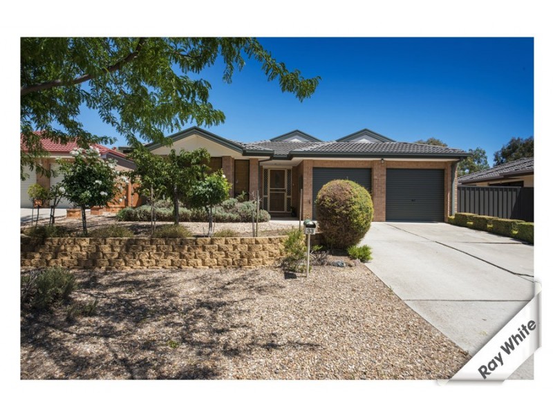33 Pedrail Place, Dunlop ACT 2615