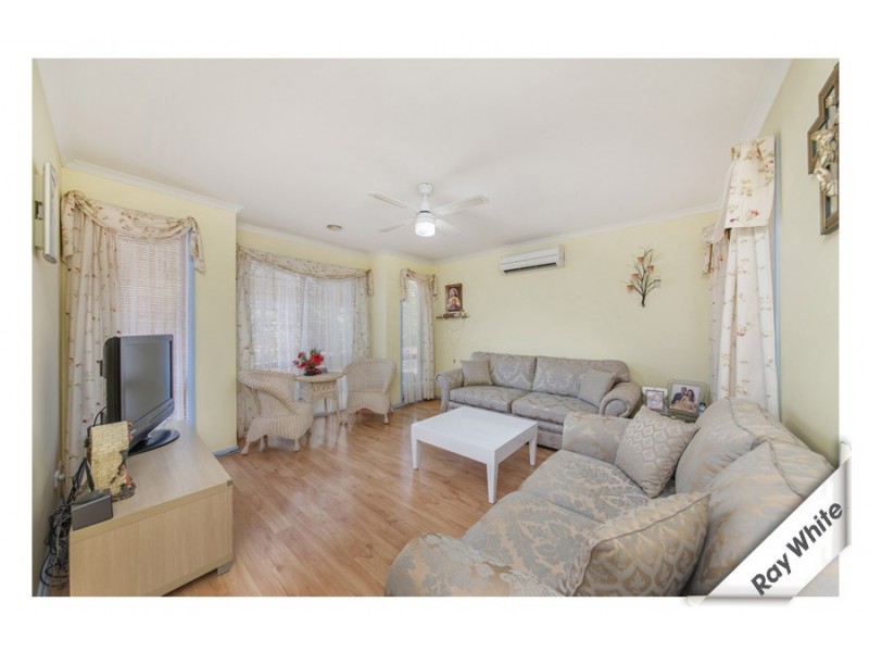 33 Pedrail Place, Dunlop ACT 2615