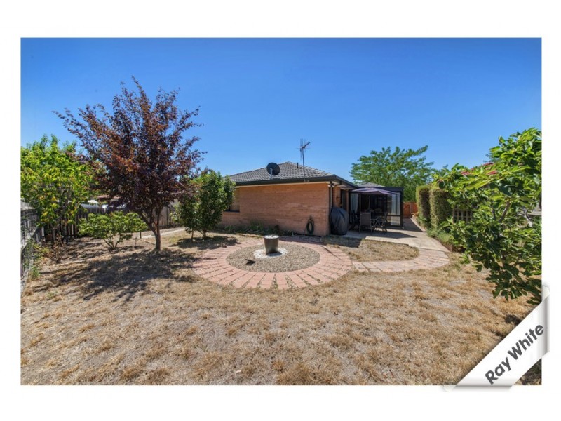 33 Pedrail Place, Dunlop ACT 2615