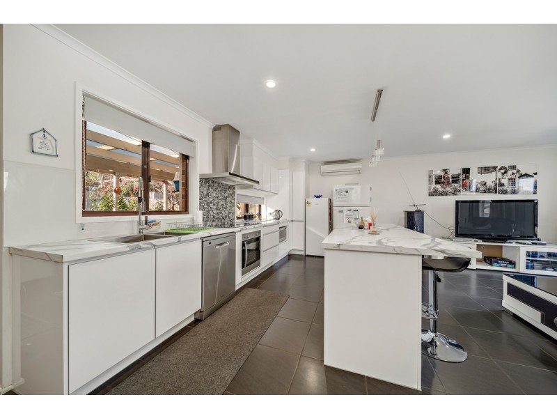 7 Samuels Crescent, Ngunnawal ACT 2913