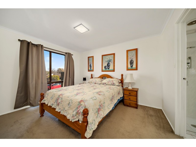 7 Samuels Crescent, Ngunnawal ACT 2913