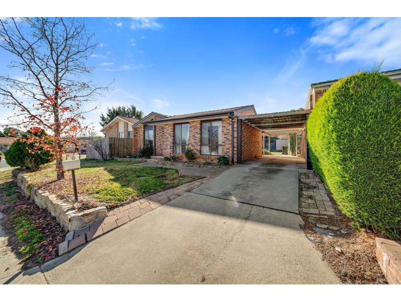 7 Samuels Crescent, Ngunnawal ACT 2913
