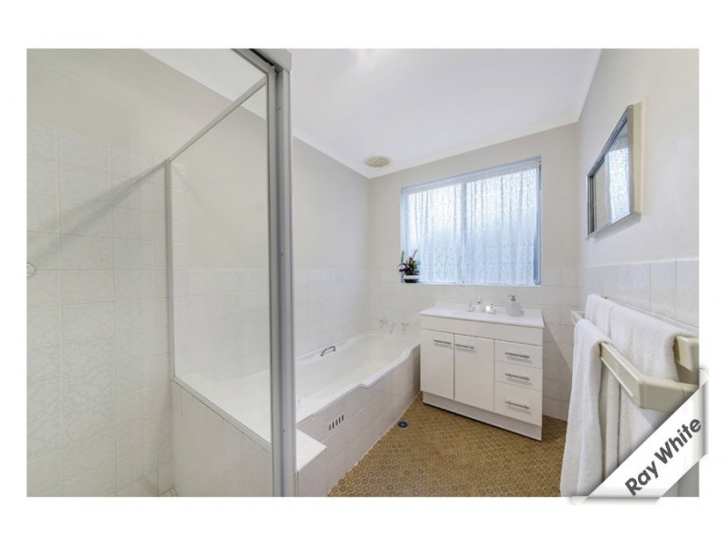 11 Plummer Street, Weetangera ACT 2614