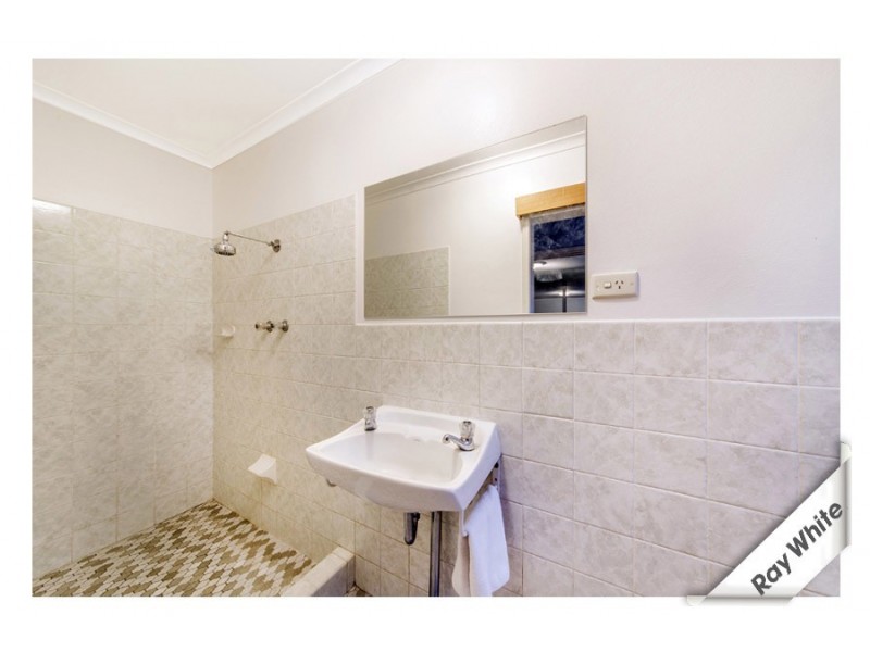 11 Plummer Street, Weetangera ACT 2614