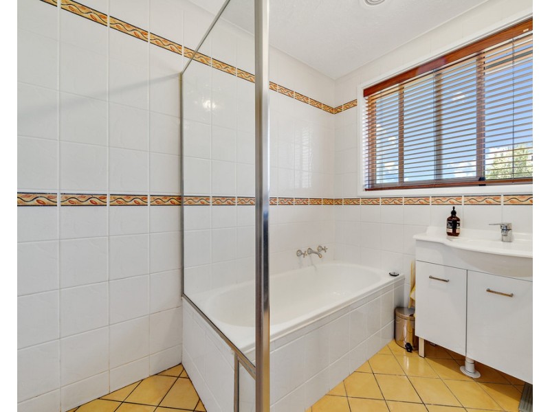 63 Brownless Street, Macgregor ACT 2615