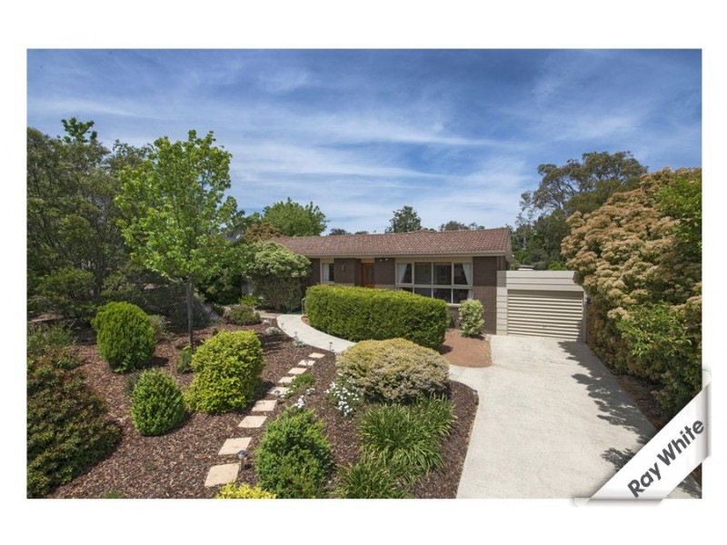 4 Vest Place, Weetangera ACT 2614