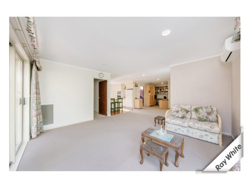 4 Vest Place, Weetangera ACT 2614