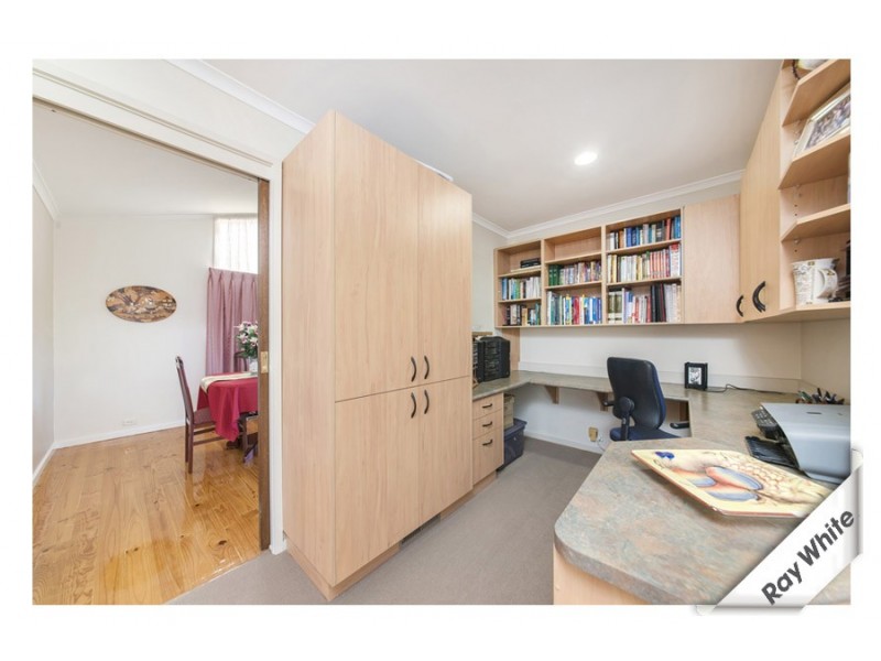 4 Vest Place, Weetangera ACT 2614