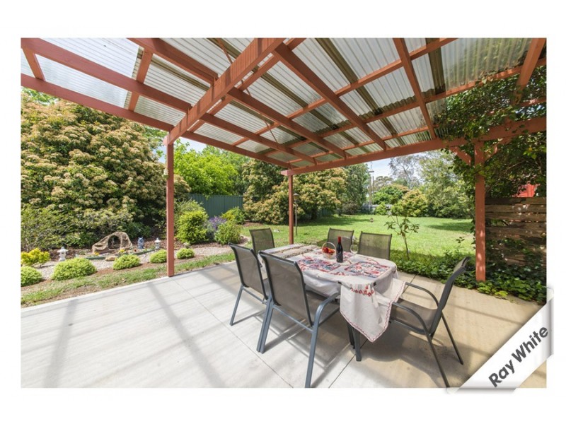 4 Vest Place, Weetangera ACT 2614