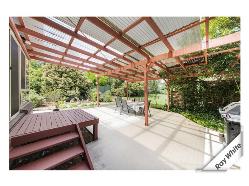 4 Vest Place, Weetangera ACT 2614