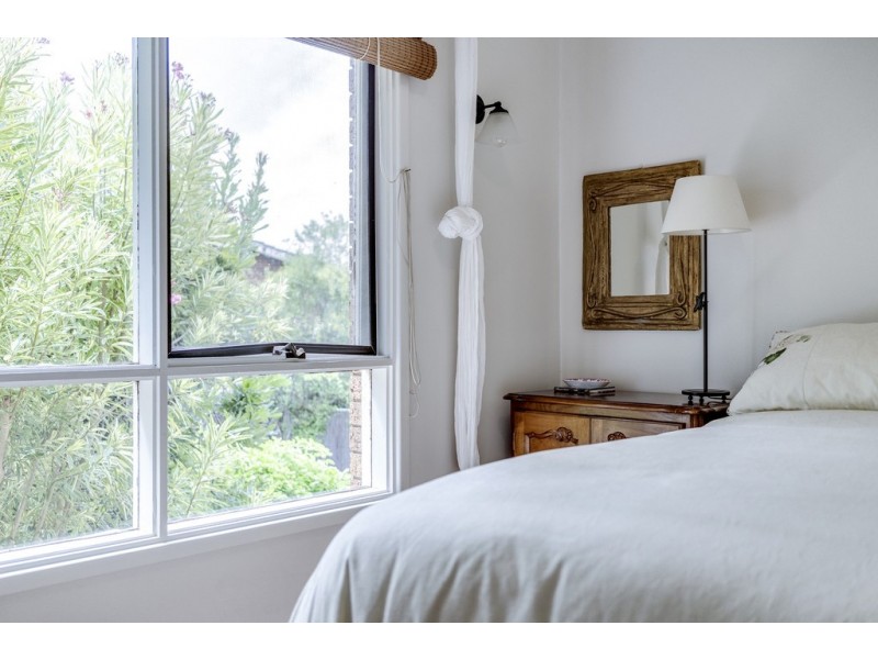 11 Crace Street, Weetangera ACT 2614