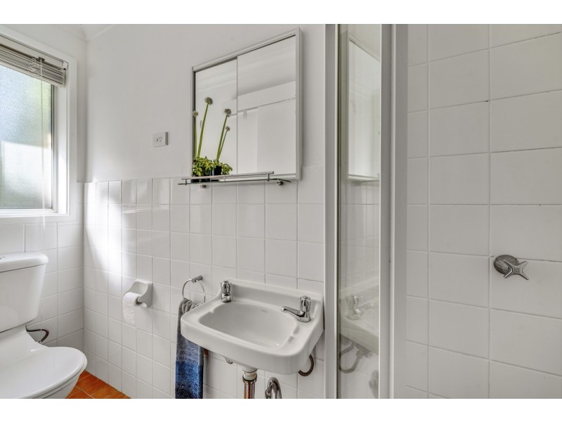 11 Crace Street, Weetangera ACT 2614