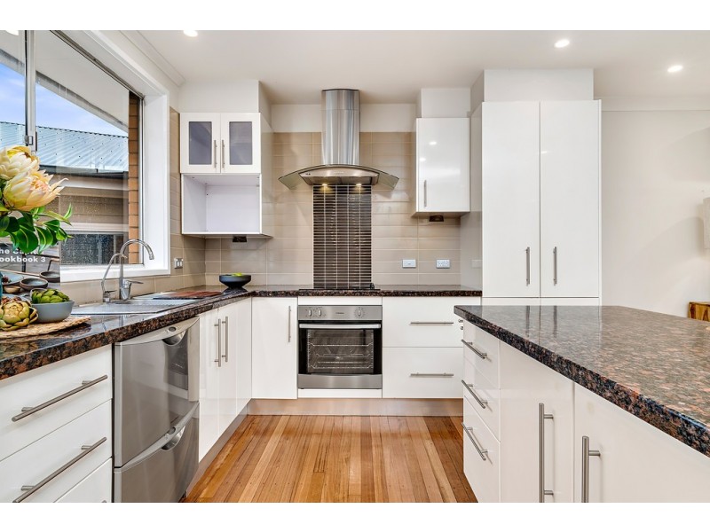 41 Cavill Close, Holt ACT 2615