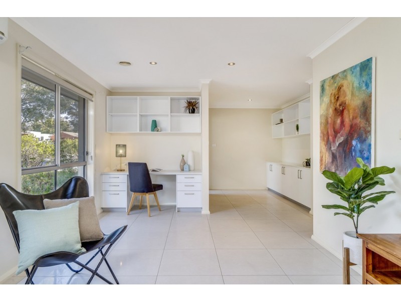 17A Clark Close, Spence ACT 2615