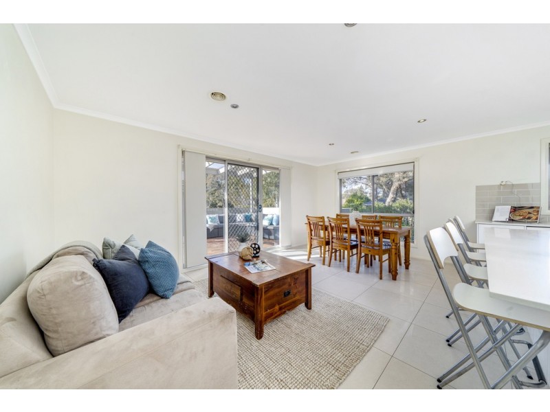 17A Clark Close, Spence ACT 2615