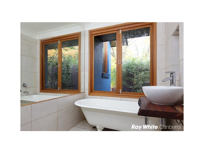 11 Gingana Street, Aranda ACT 2614