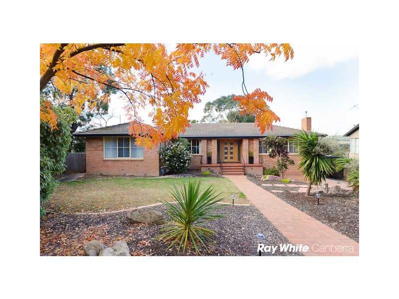 6 Coles Place, Torrens ACT 2607