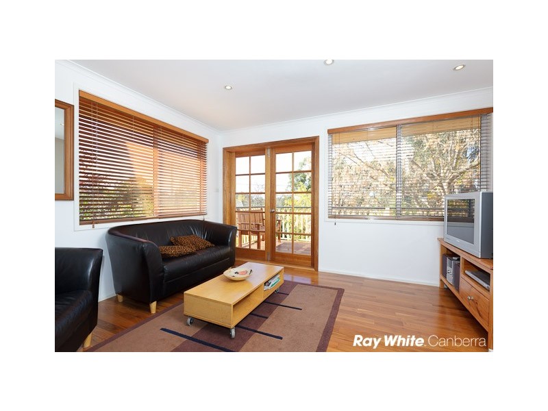 6 Coles Place, Torrens ACT 2607